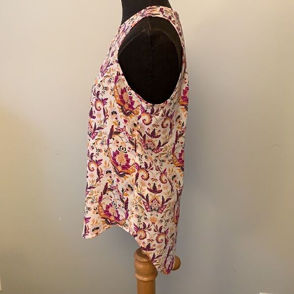 Violet + Claire Paisley Floral Blouse - Picture 3 of 7